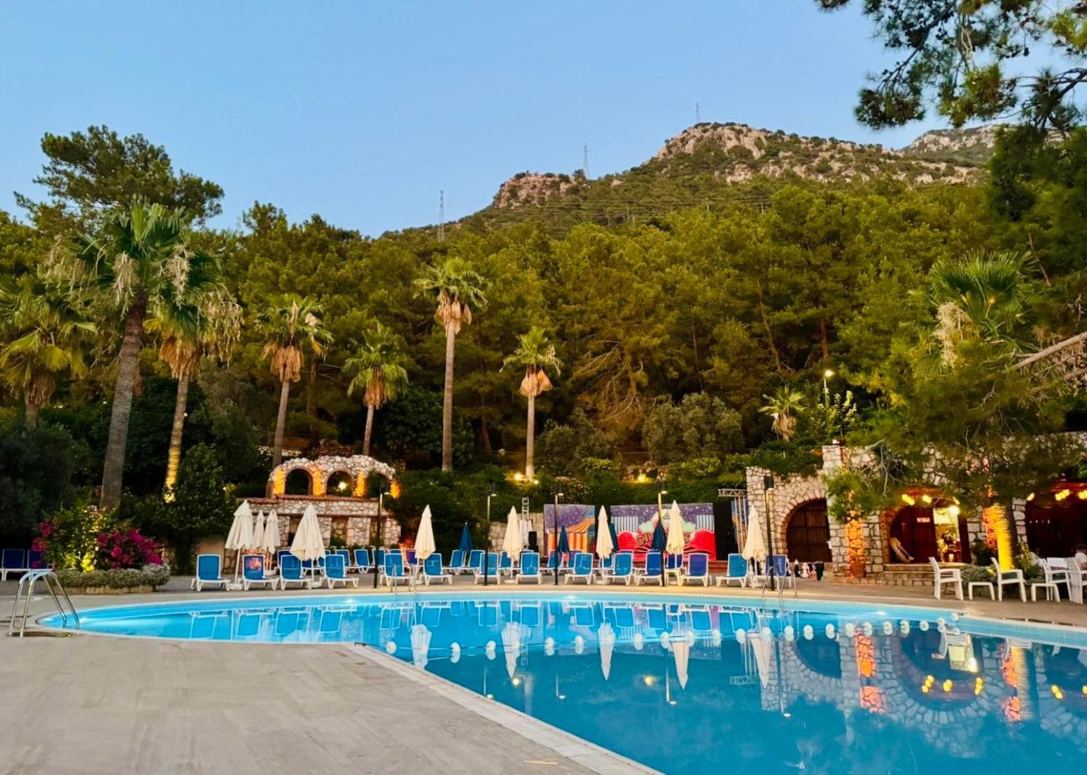 Montana Pine Resort Ölüdeniz Zewnętrze zdjęcie