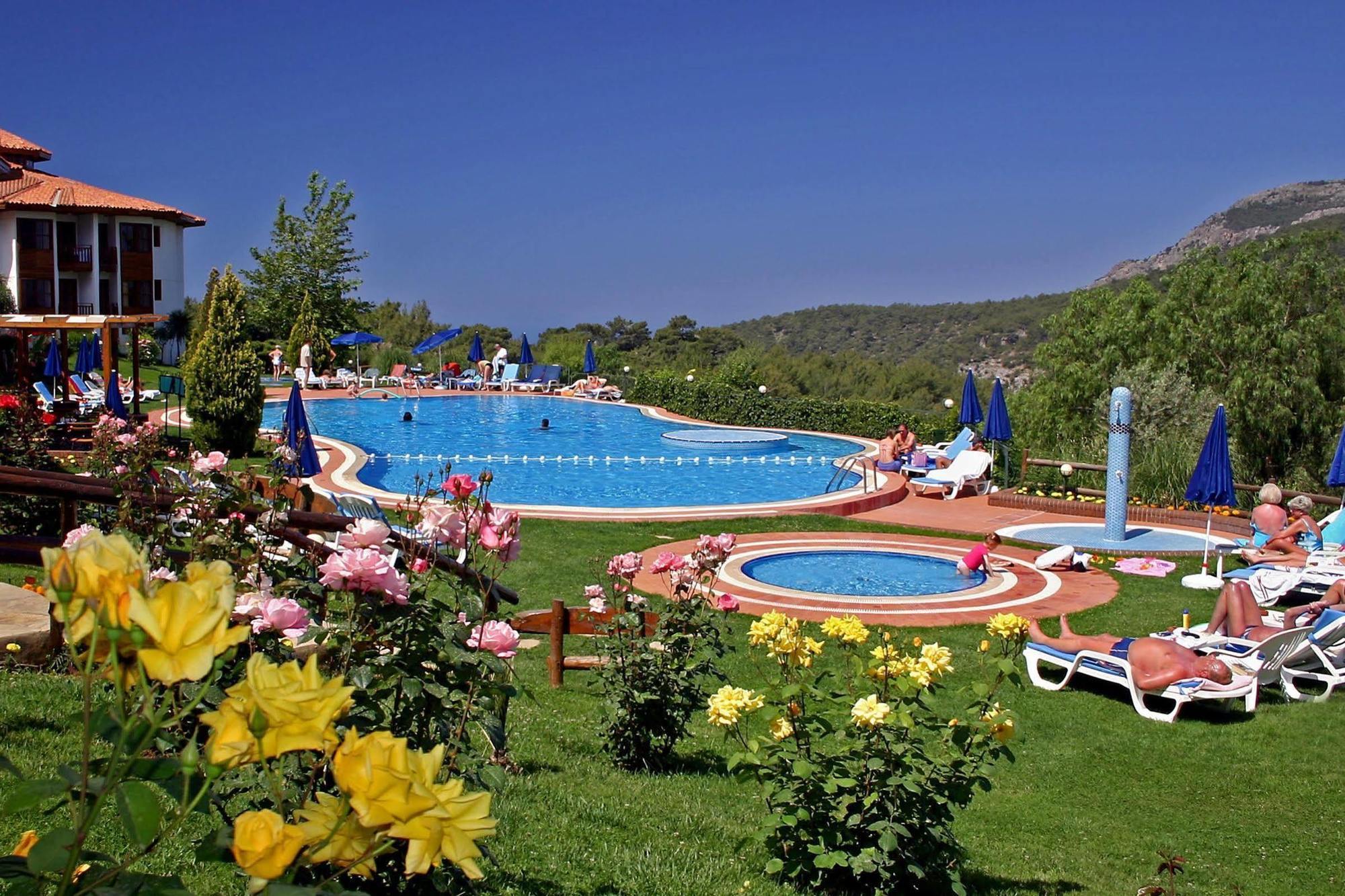Montana Pine Resort Ölüdeniz Zewnętrze zdjęcie